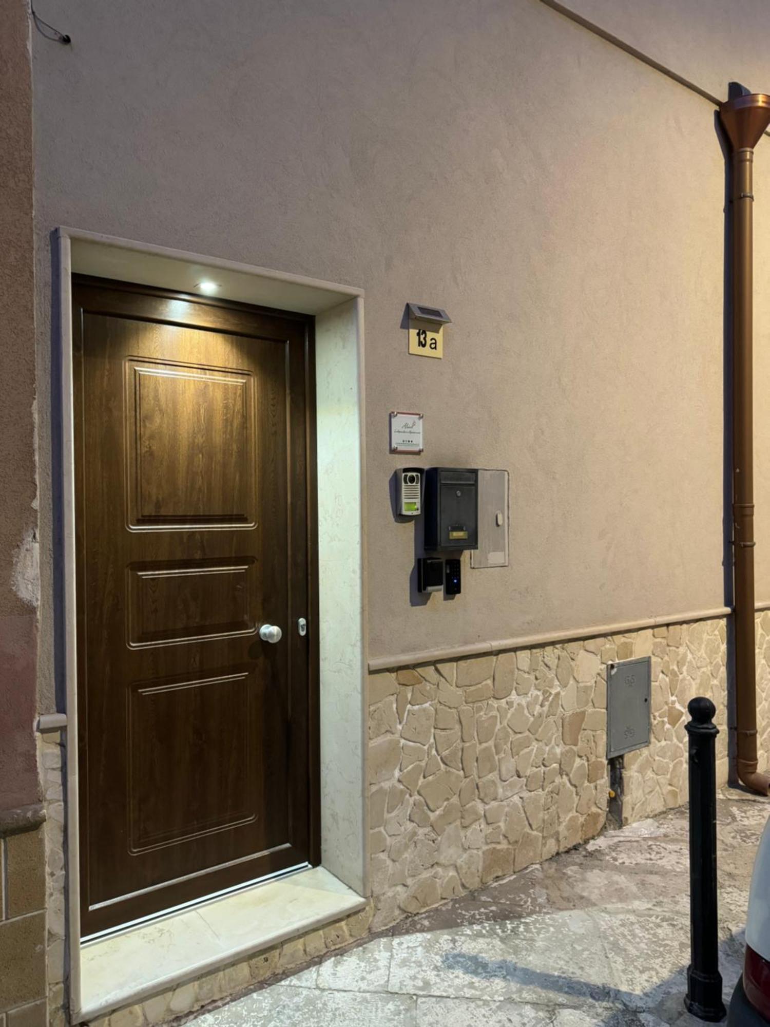 Alivi Indipendent Apartment Brindisi Exterior foto